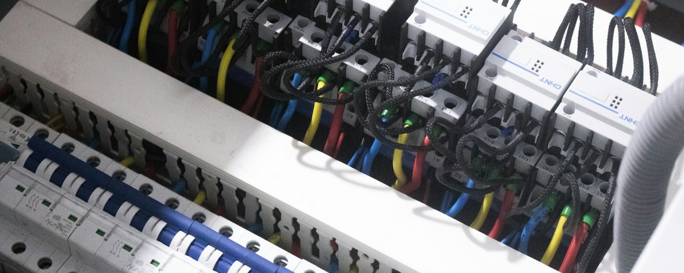 Electrical consumer unit wiring close-up